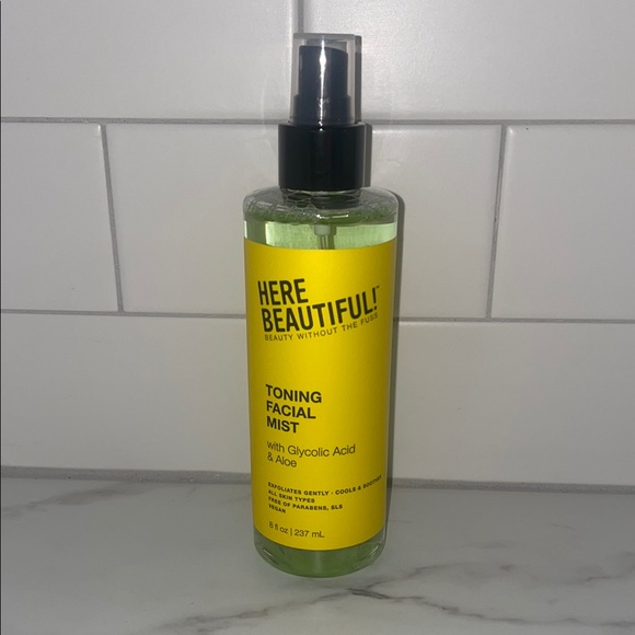 Here Beautiful! Toning Facial Mist new size 8 fl oz - Picture 1 of 4